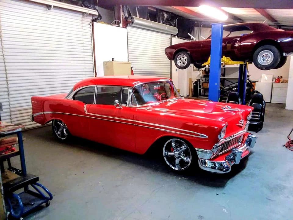 Classic cars in R/S Street Rods workshop